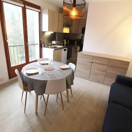 T2 A Luchon Avec Parking, Wifi Et Animaux Admis - Fr-1-313-207 * Bagneres-de-Luchon