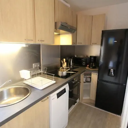 T2 A Luchon Avec Parking, Wifi Et Animaux Admis - Fr-1-313-207 Apartment *