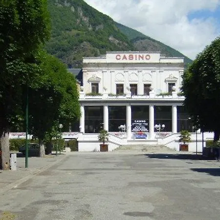 Apartment T2 A Luchon Avec Parking, Wifi Et Animaux Admis - Fr-1-313-207