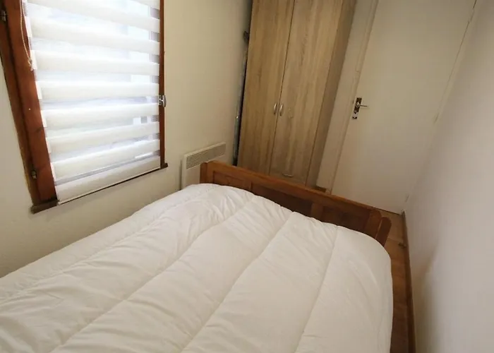 T2 A Luchon Avec Parking, Wifi Et Animaux Admis - Fr-1-313-207 * Bagnères-de-Luchon